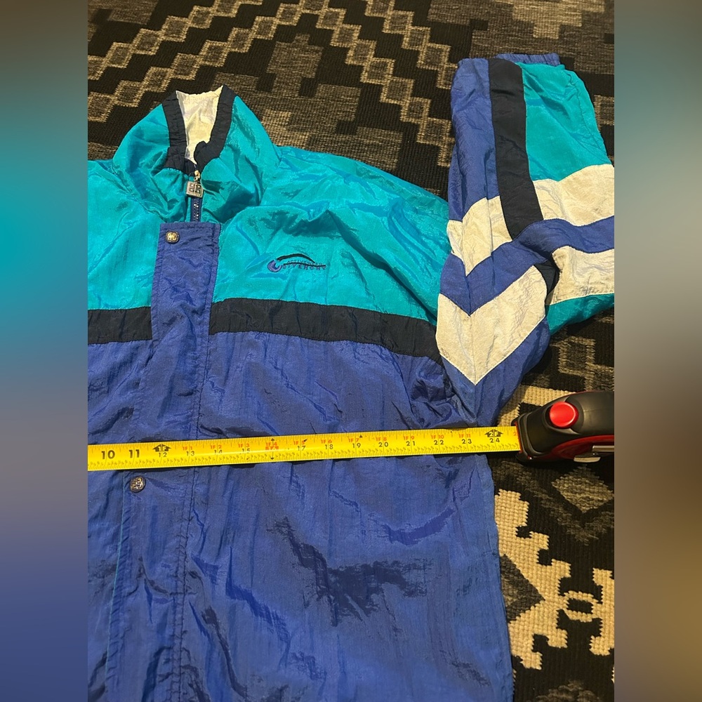 Vintage Givenchy Blue and Navy Windbreaker - Picture 6 of 8